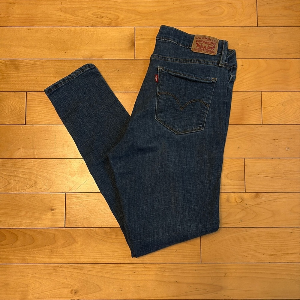 Levi’s 311 Shaping Skinny Jeans